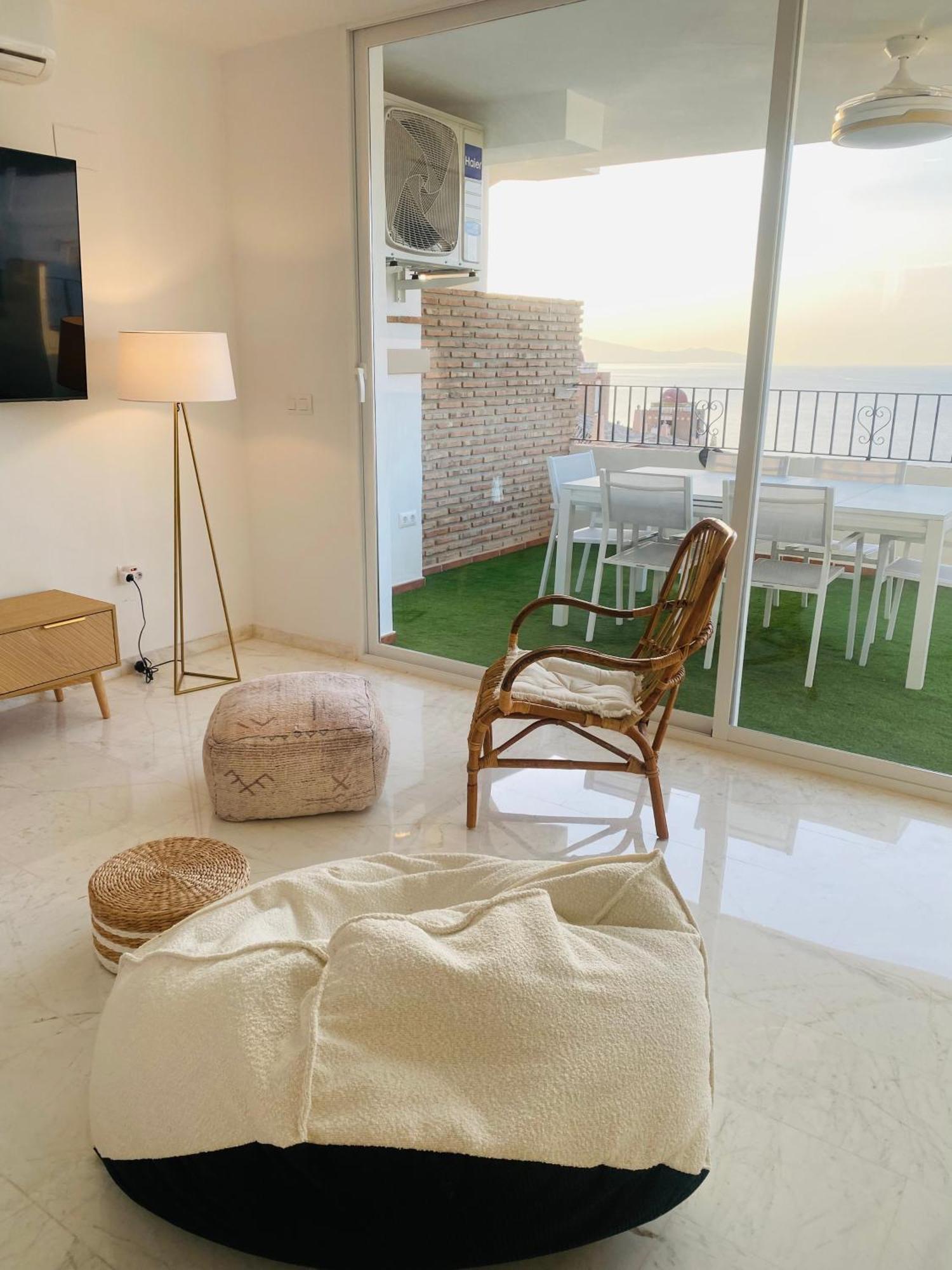 Jardines De Adnania En Marina Del Este Con Vista Al Mar Ada لا هيرادورا المظهر الخارجي الصورة