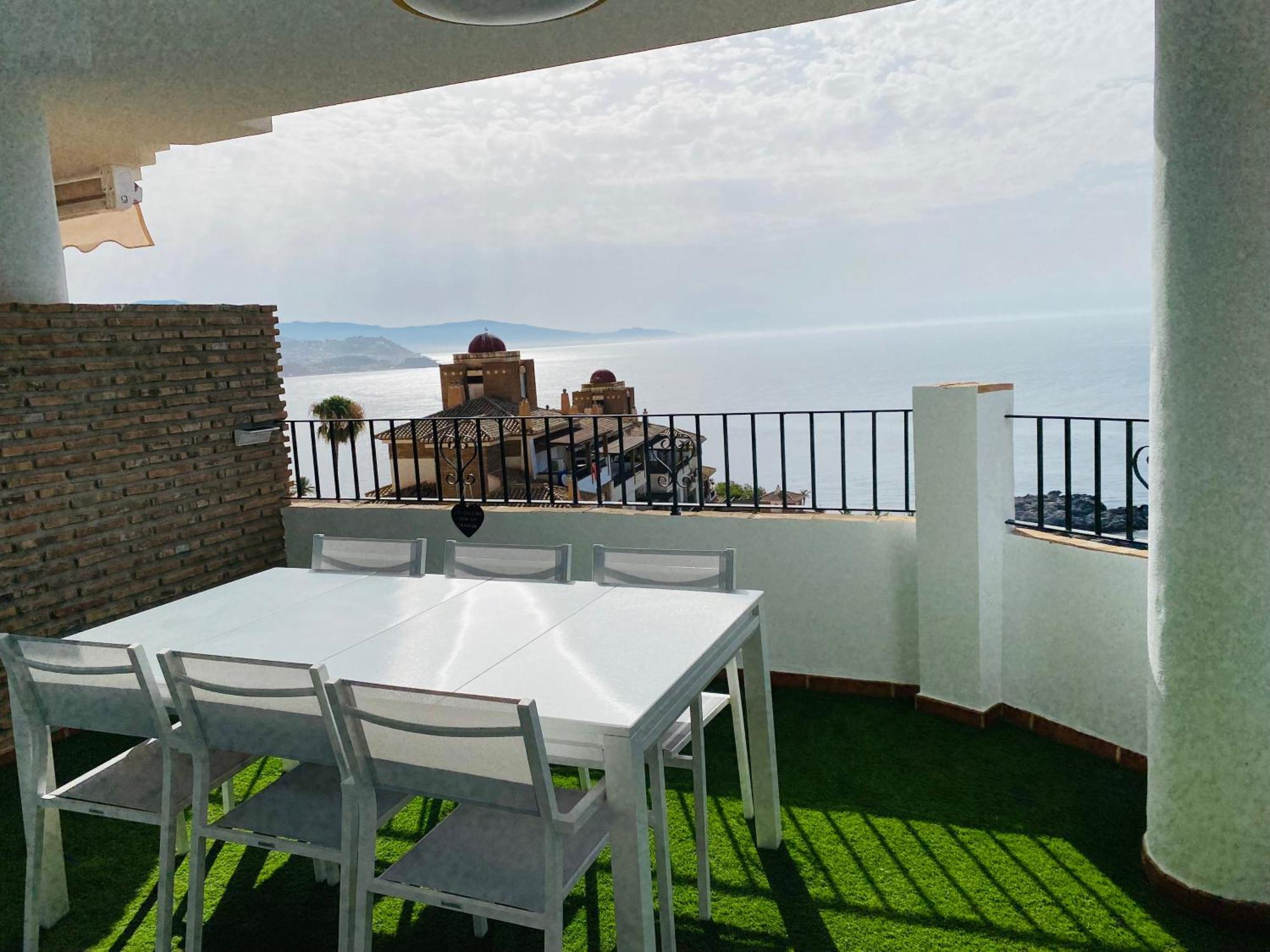 Jardines De Adnania En Marina Del Este Con Vista Al Mar Ada لا هيرادورا المظهر الخارجي الصورة